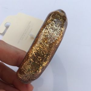 Cato woman’s Clear with Gold flecks bangle